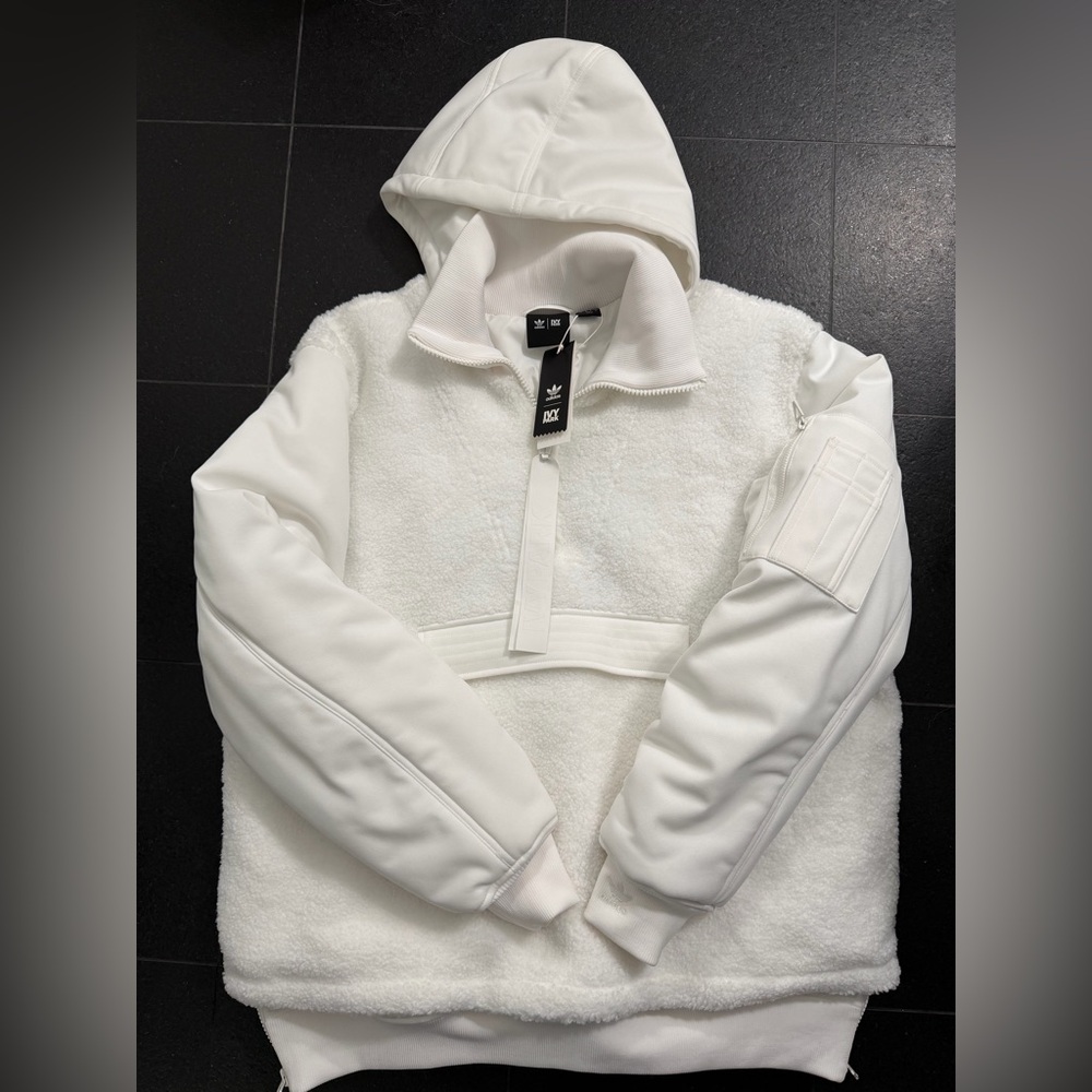 [NWT] Adidas x IVY PARK Unisex Icy Park 1/2 Zip Sherpa Hoodie Jacket | White